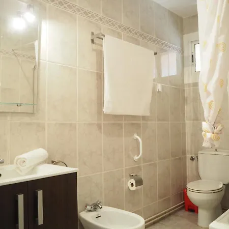 Practico Apartamento A 5 Minutos De La Playa. Apartmán Pineda de Mar