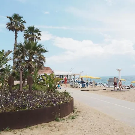 Practico Apartamento A 5 Minutos De La Playa. Pineda de Mar